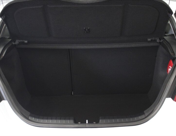 KIA Ceed Hatchback 1,4 l 80 kw