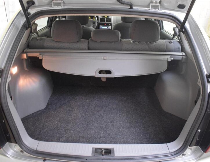 KIA Rio Kombi 1,3 l 60 kw