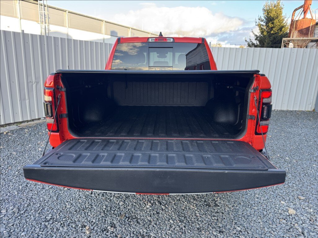 Dodge RAM 1500 Pick-up 5,7 l 295 kw