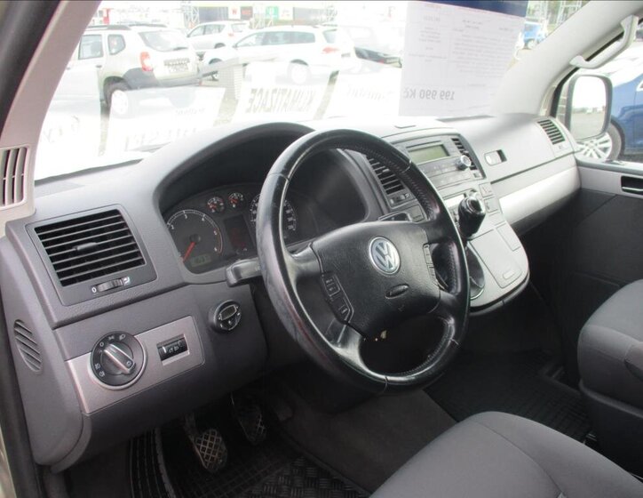 Volkswagen Multivan VAN / Minibus 2,5 l 96 kw