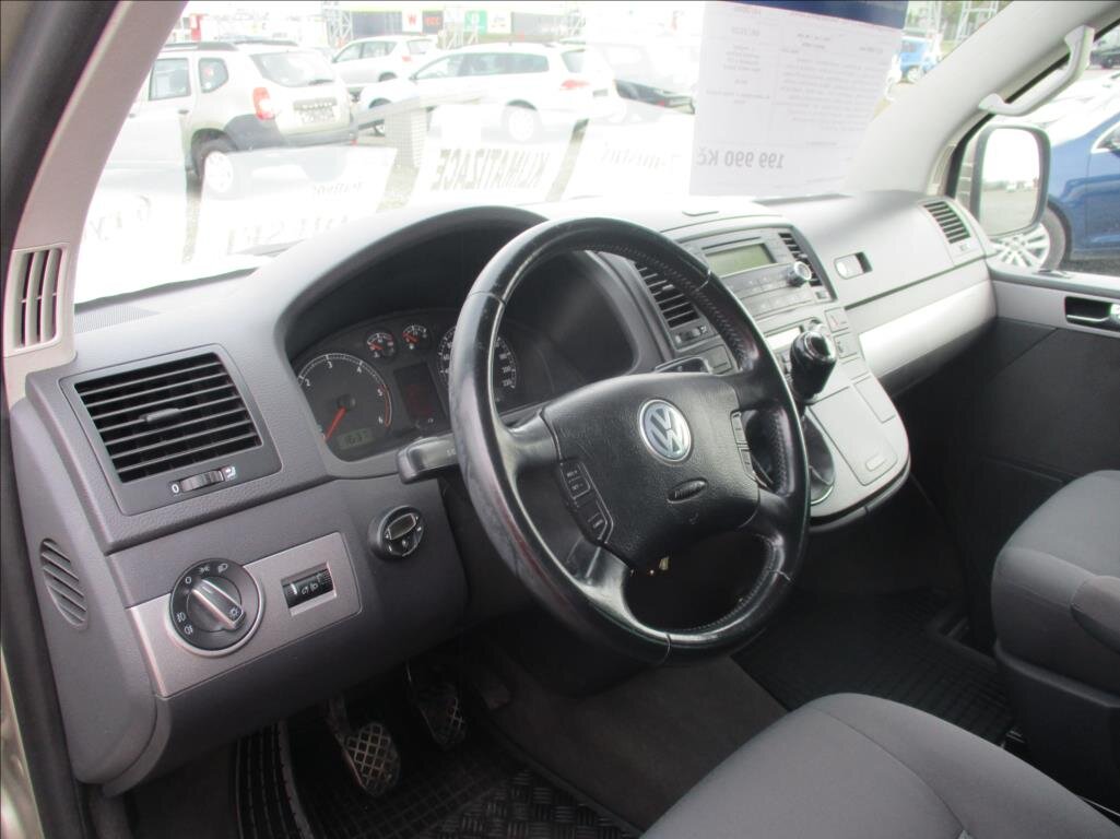 Volkswagen Multivan VAN / Minibus 2,5 l 96 kw