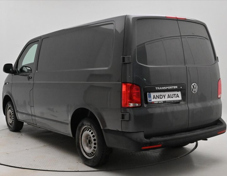 Volkswagen Transporter Skříň 2,0 l 110 kw