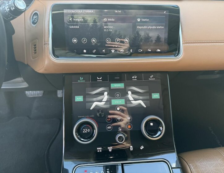 Land Rover Range Rover Velar 15