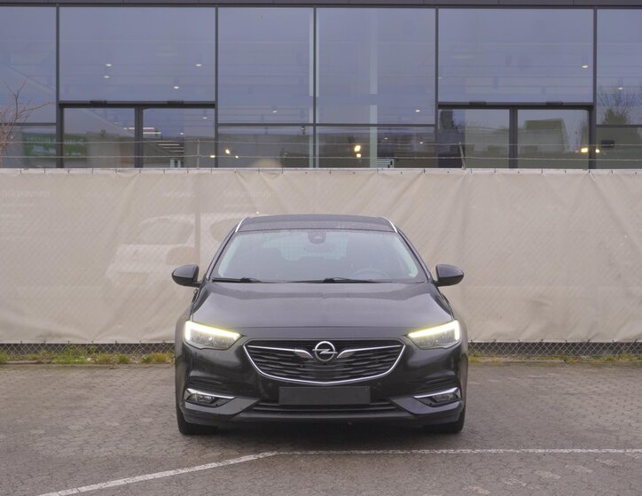 Opel Insignia Kombi 2,0 l 154 kw
