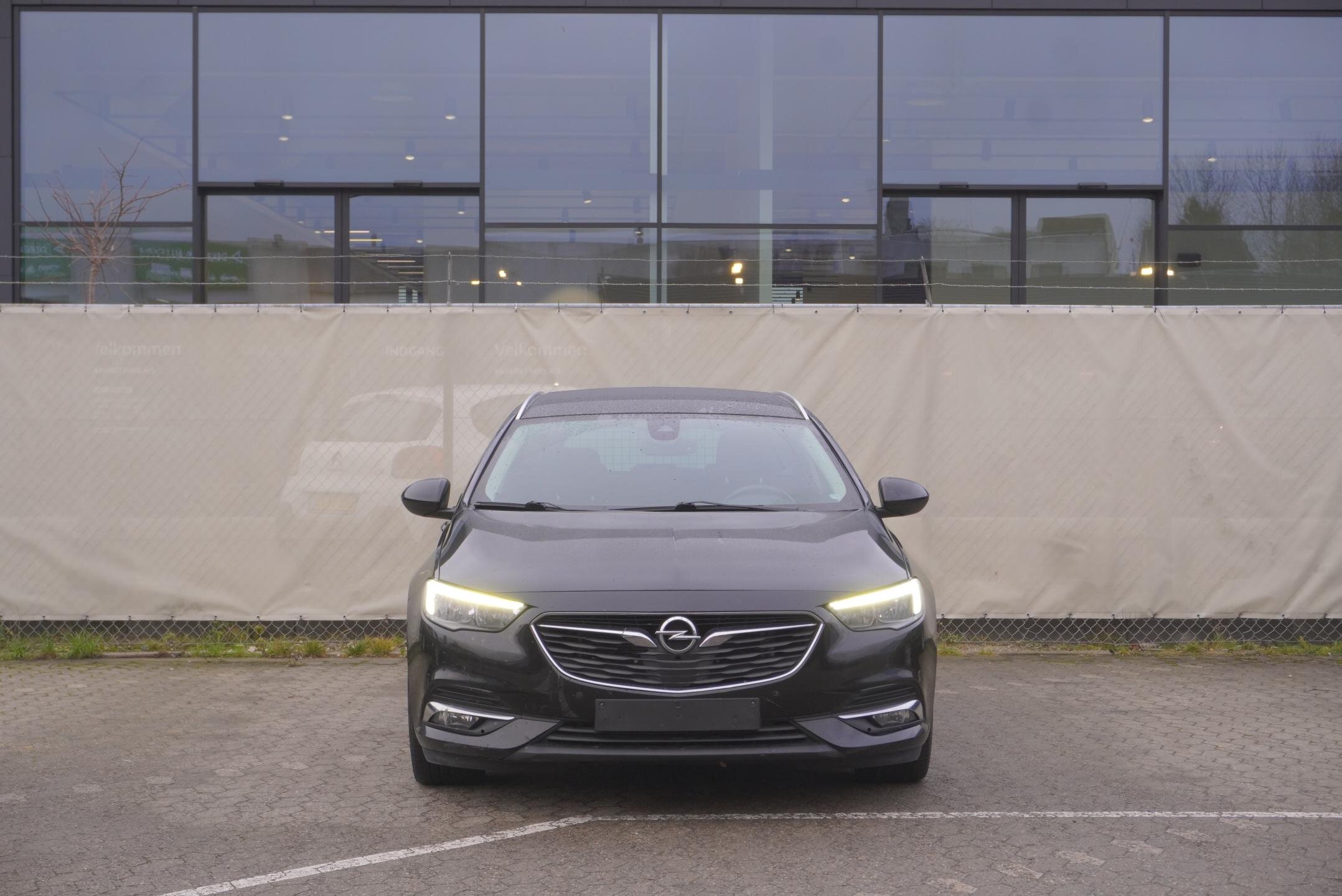 Opel Insignia Kombi 2,0 l 154 kw