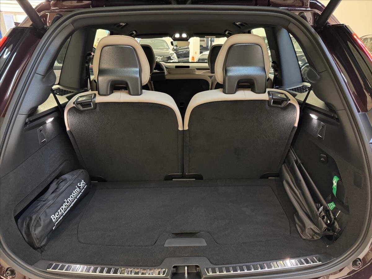 Volvo XC90 SUV 2,0 l 184 kw