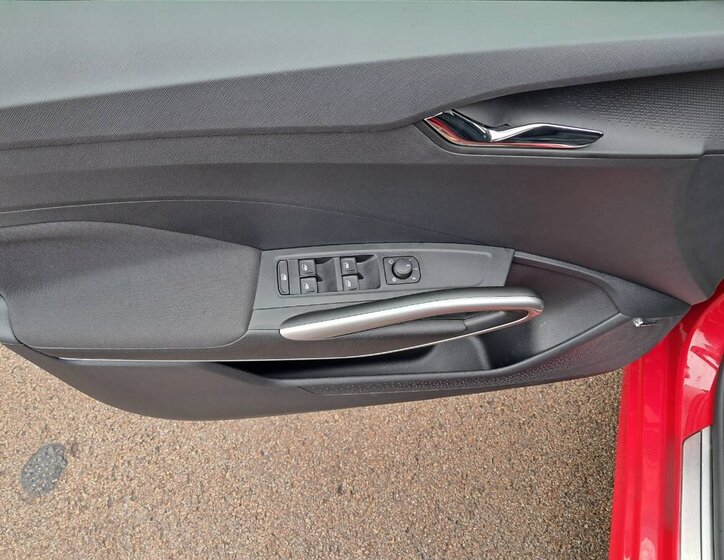 Škoda Fabia Hatchback 999,0 85 kw