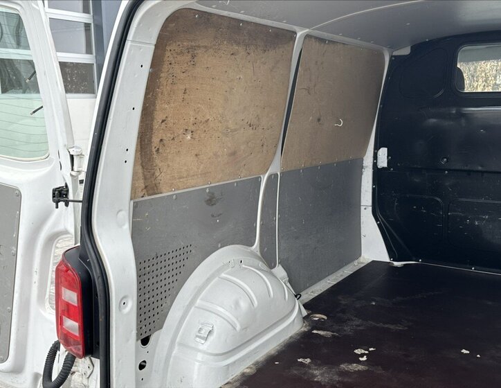 Volkswagen Transporter Ostatní 2,0 l 110 kw