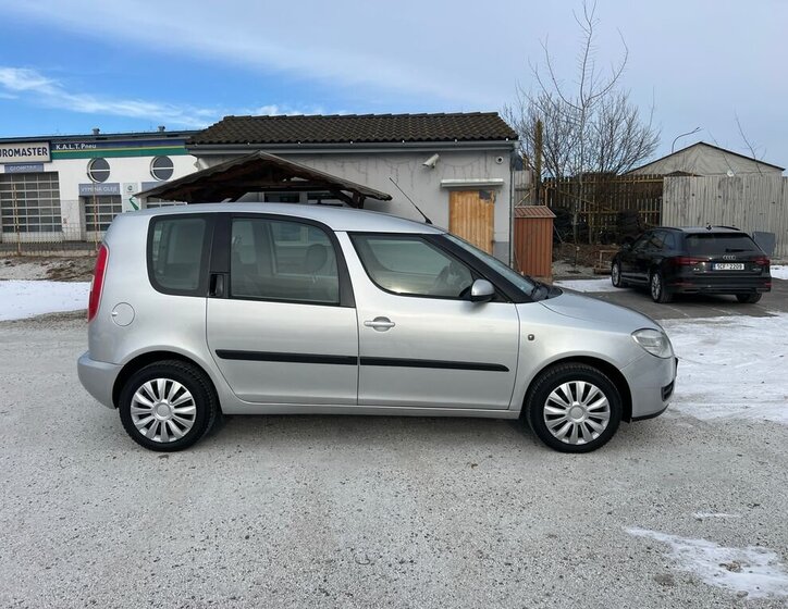 Škoda Roomster 16