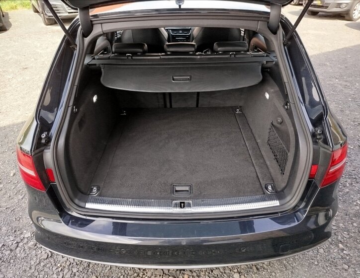 Audi A4 Kombi 2,0 l 140 kw