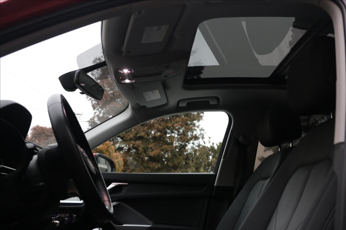 Audi Q3 SUV / Terénní 2,0 l 140 kw