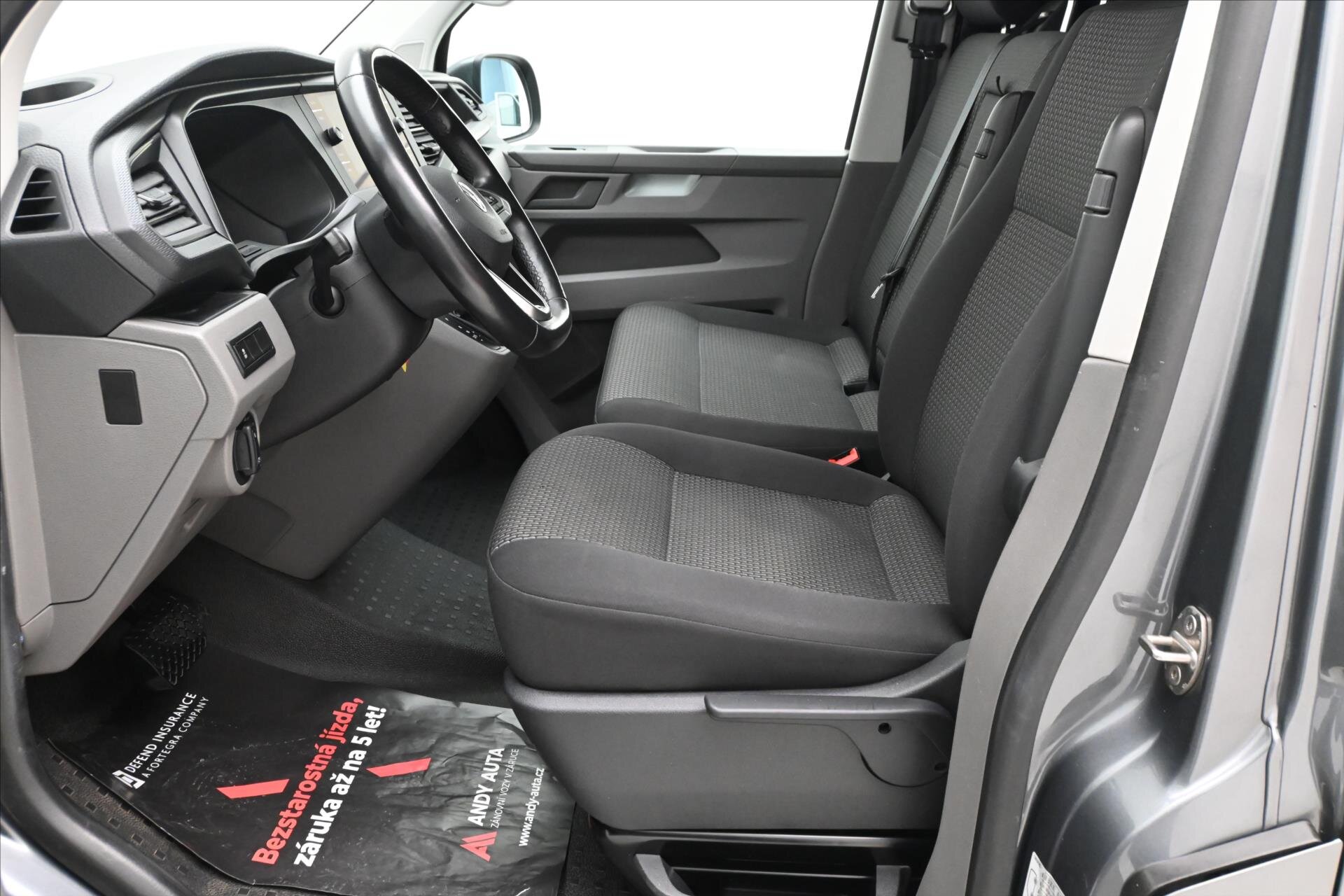 Volkswagen Transporter Skříň 2,0 l 110 kw