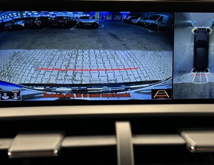 Lexus NX 300h SUV 2,5 l 145 kw