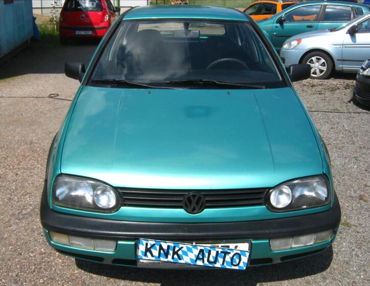 Volkswagen Golf 1