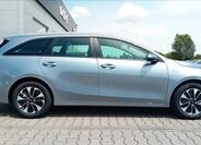 KIA Ceed 4