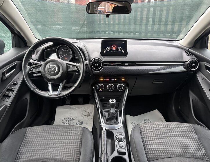 Mazda 2 Hatchback 1,5 l 66 kw