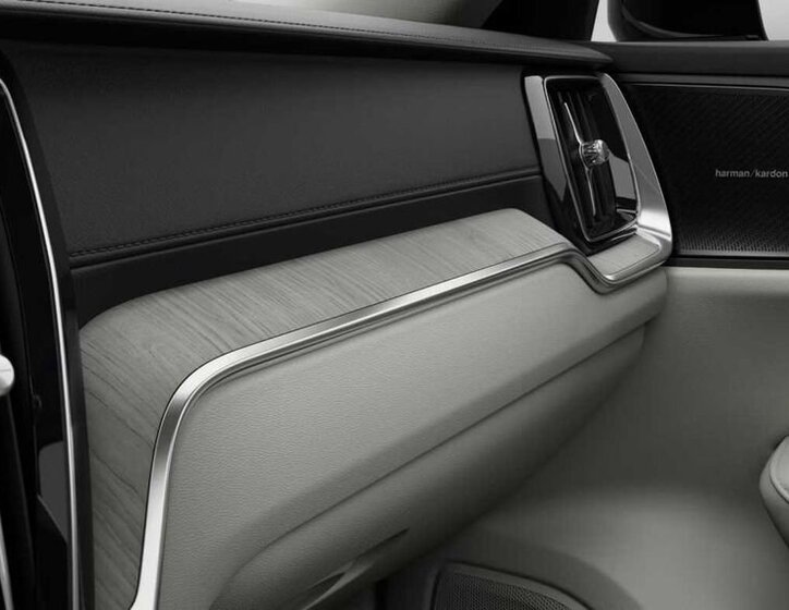 Volvo V60 Kombi 2,0 l 228 kw