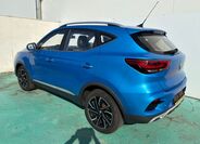 MG ZS 4