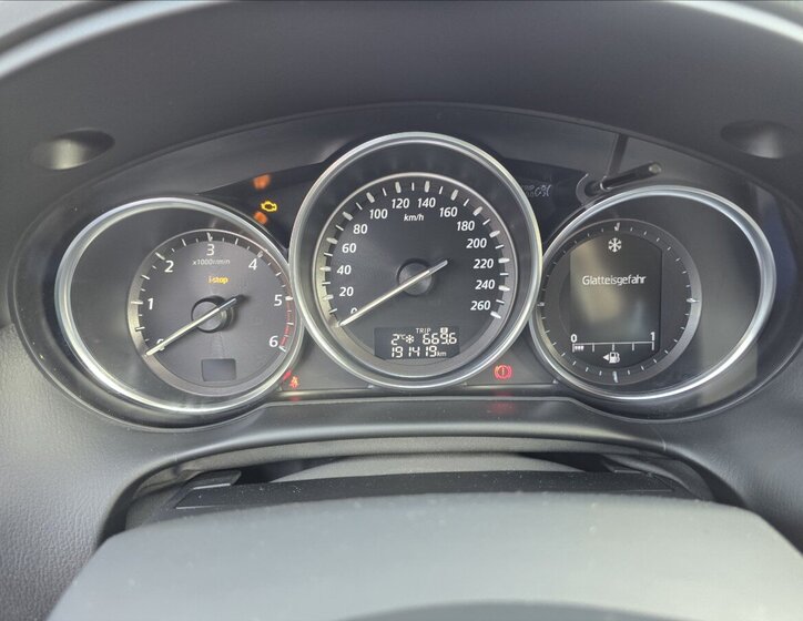 Mazda CX-5 SUV / Terénní 2,2 l 110 kw