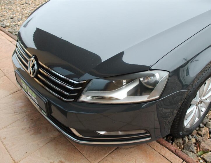 Volkswagen Passat Kombi 1,6 l 77 kw