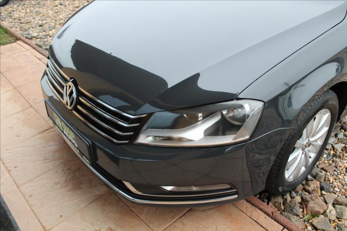 Volkswagen Passat Kombi 1,6 l 77 kw