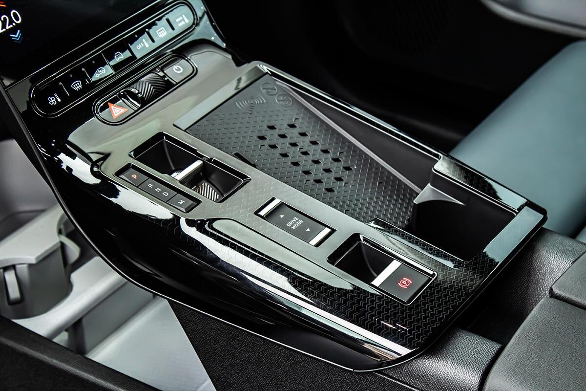 Citroën C5 Aircross SUV / Terénní 1,2 l 107 kw