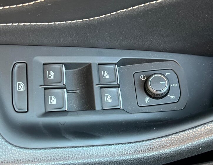 Volkswagen Arteon Kombi 2,0 l 147 kw