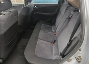 Mitsubishi Outlander Kombi 2,0 l 100 kw