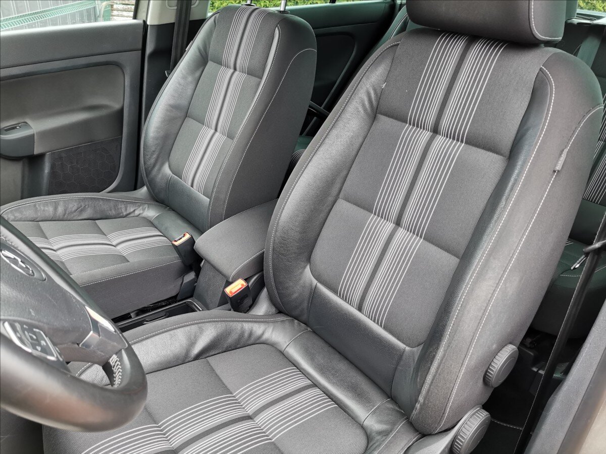 Volkswagen Golf Plus Hatchback 1,6 l 77 kw