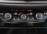 Opel Grandland SUV 1,2 l 96 kw