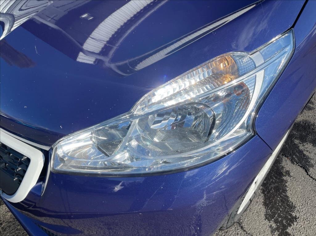 Peugeot 208 Hatchback 999,0 50 kw