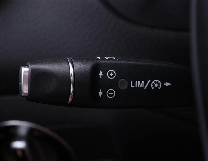 Mercedes-Benz CLA 26