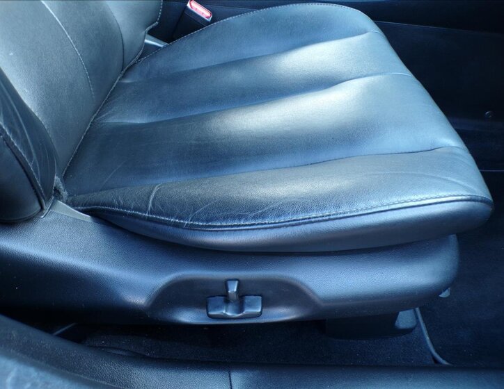 Mazda CX-7 Kombi 2,2 l 127 kw