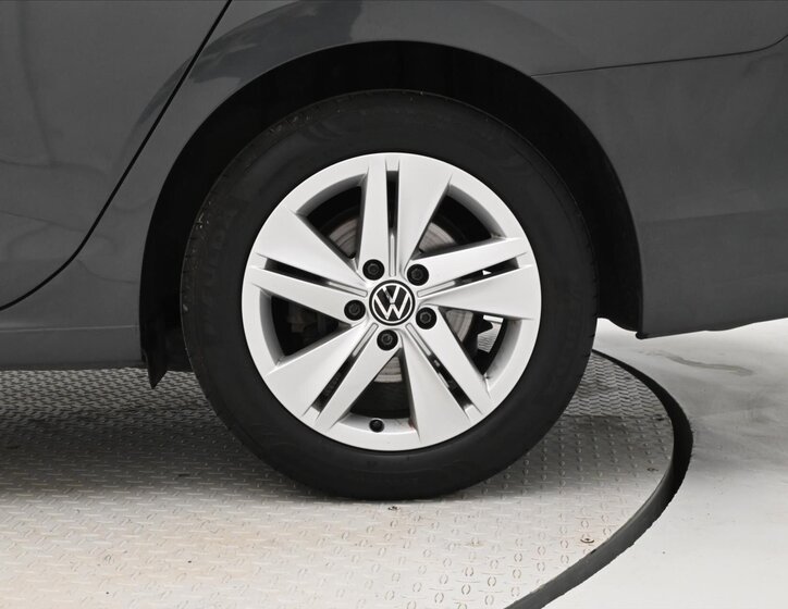 Volkswagen Golf Kombi 2,0 l 110 kw