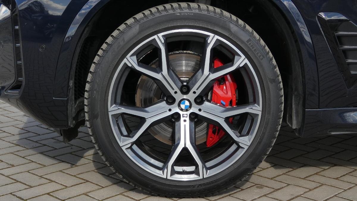 BMW X5 SUV / Terénní 3,0 l 210 kw