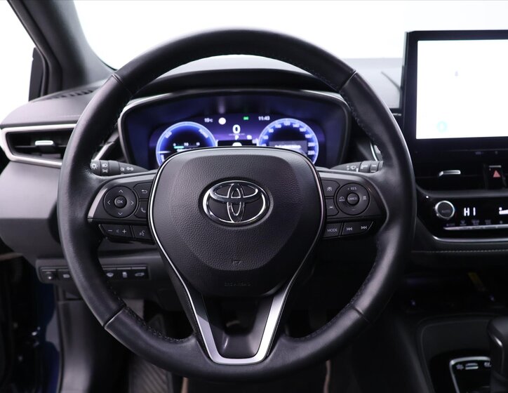 Toyota Corolla Kombi 2,0 l 112 kw