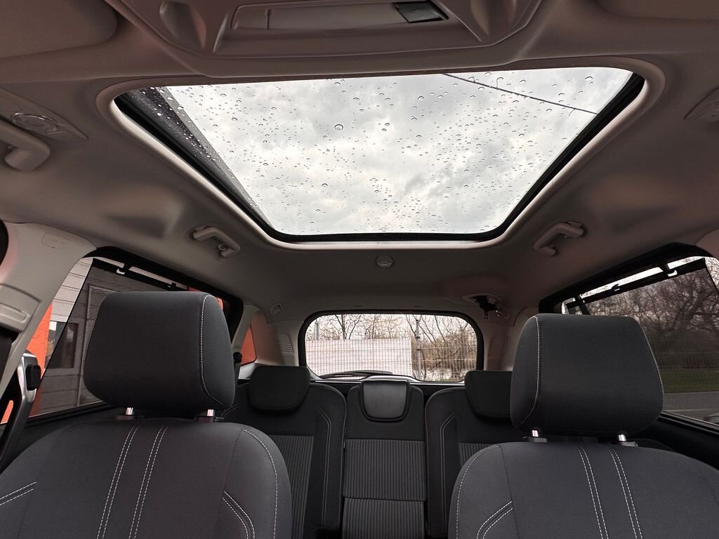 Ford Grand C-MAX MPV 1,6 l 110 kw