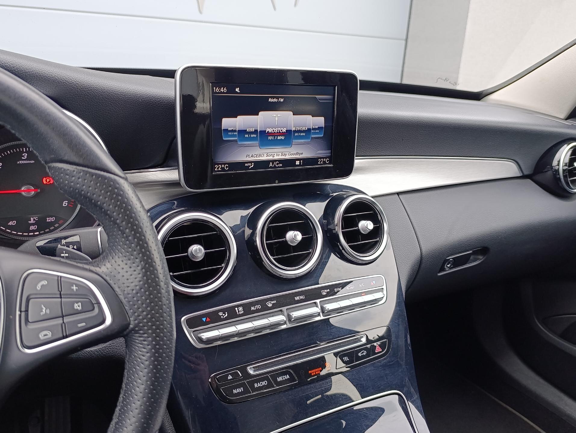 Mercedes-Benz Třídy C Sedan / Limuzína 2,1 l 125 kw