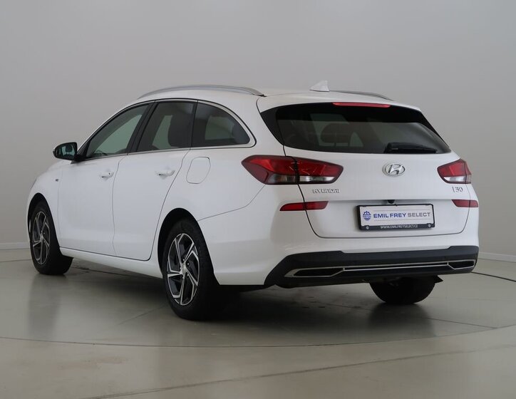 Hyundai i30 Kombi 1,5 l 118 kw