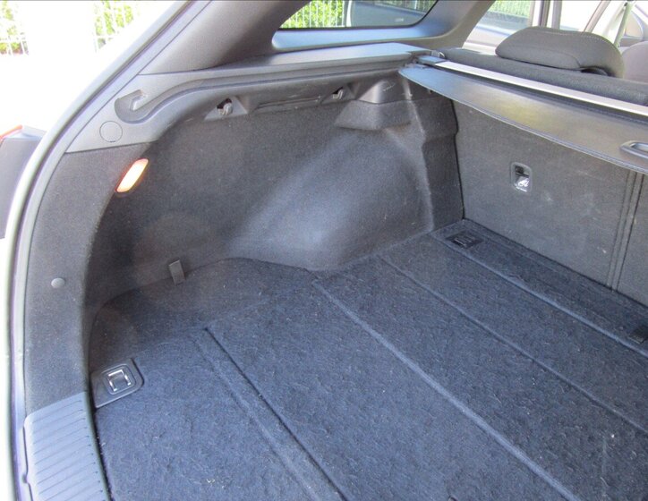 Hyundai i30 Kombi 1,6 l 81 kw