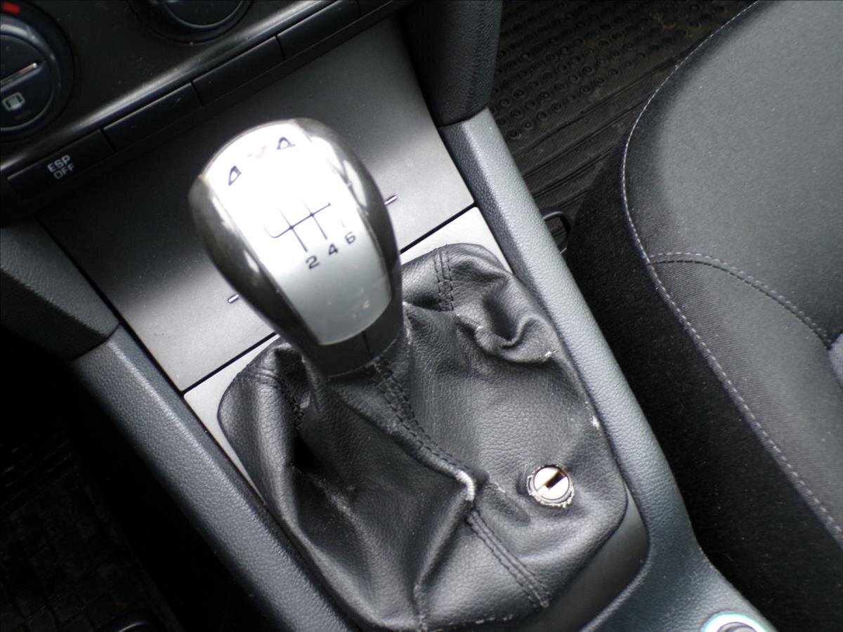 Škoda Octavia Kombi 2,0 l 103 kw