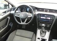 Volkswagen Passat 16