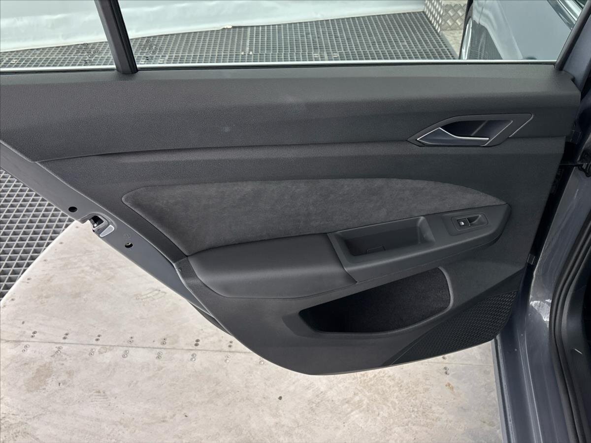 Volkswagen Golf Kombi 1,5 l 110 kw