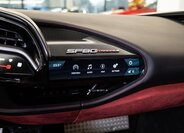 Ferrari SF90 Kupé 4,0 l 736 kw