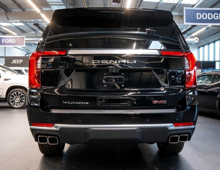 GMC Yukon SUV 6,2 l 313 kw