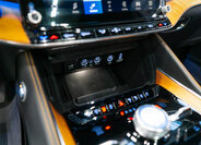 Jeep Grand Wagoneer SUV 6,4 l 351 kw