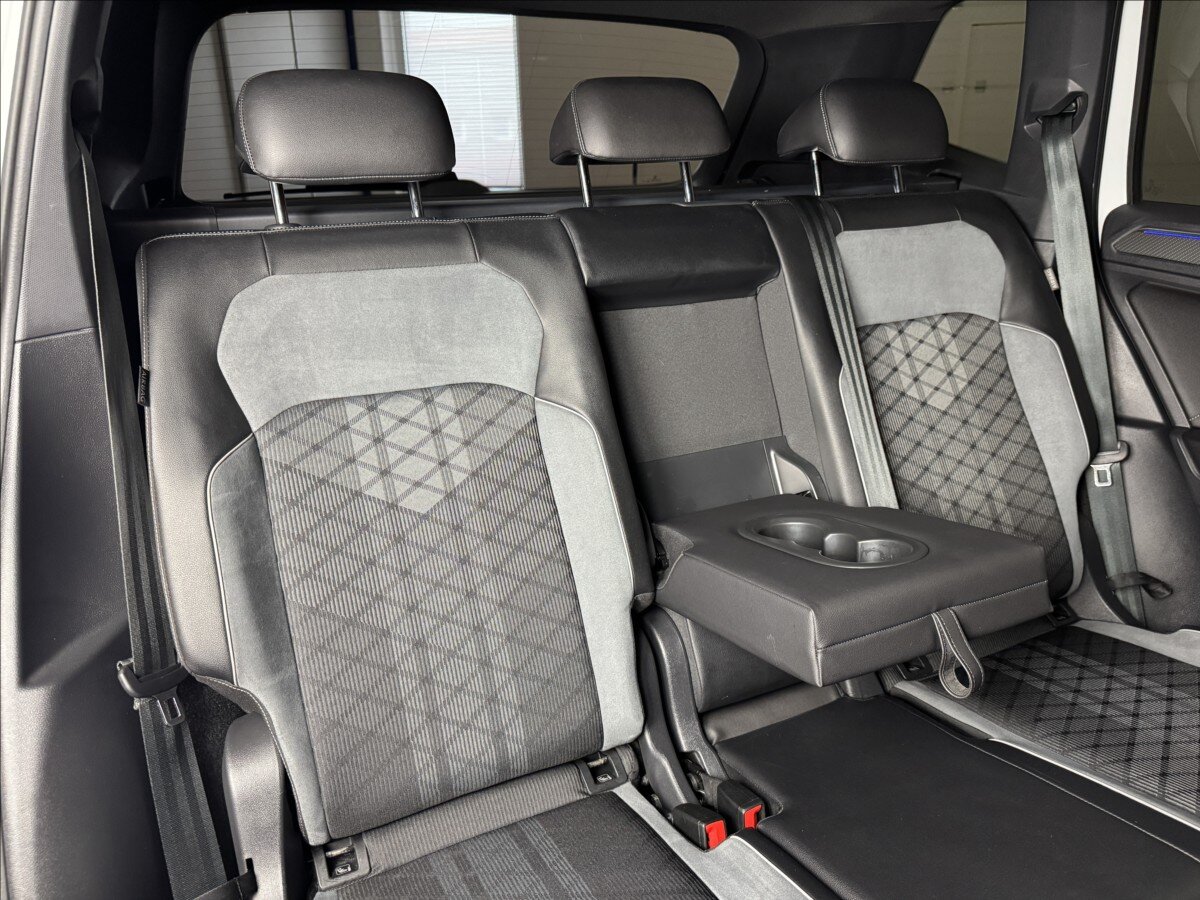 Volkswagen Tiguan Allspace SUV / Terénní 2,0 l 147 kw