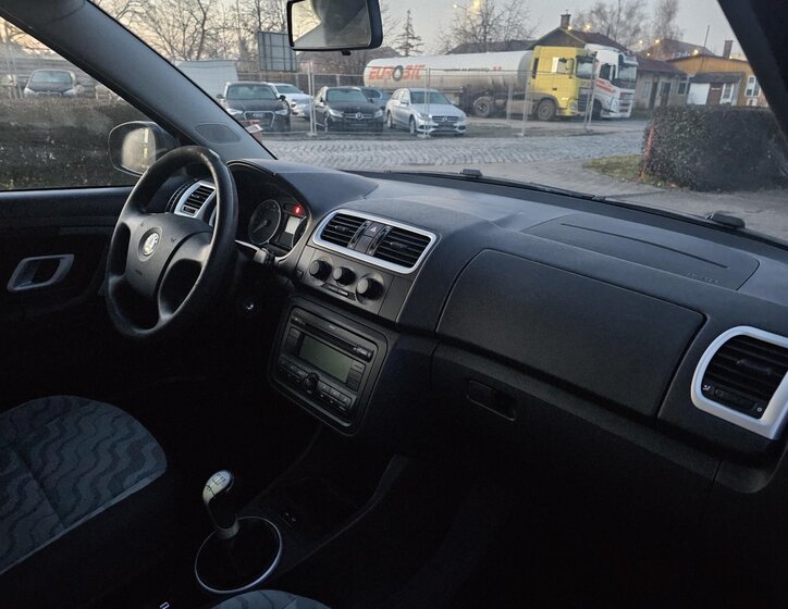 Škoda Fabia 28