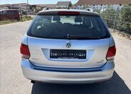 Volkswagen Golf Kombi 1,6 l 77 kw