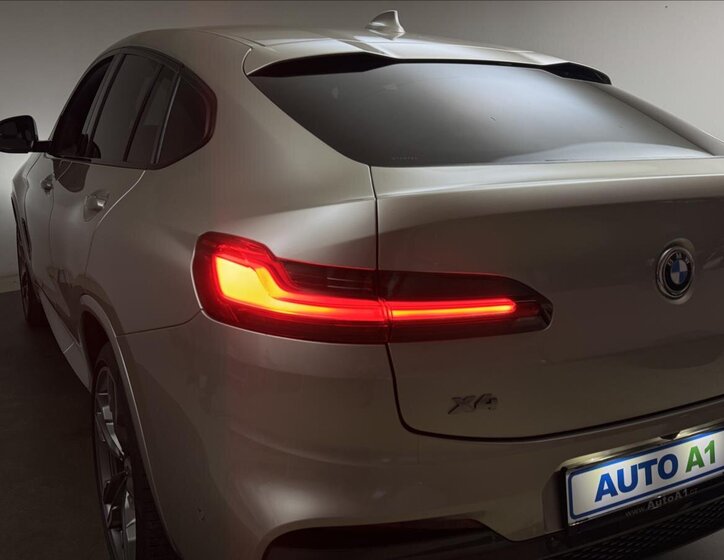 BMW X4 57